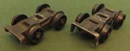 Pair of Triang Front Bogies NO couplings