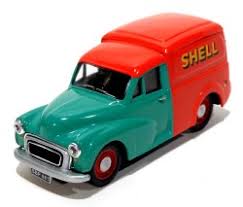 1:43 Corgi Golden Oldies - Morris 1000 - Shell/BP