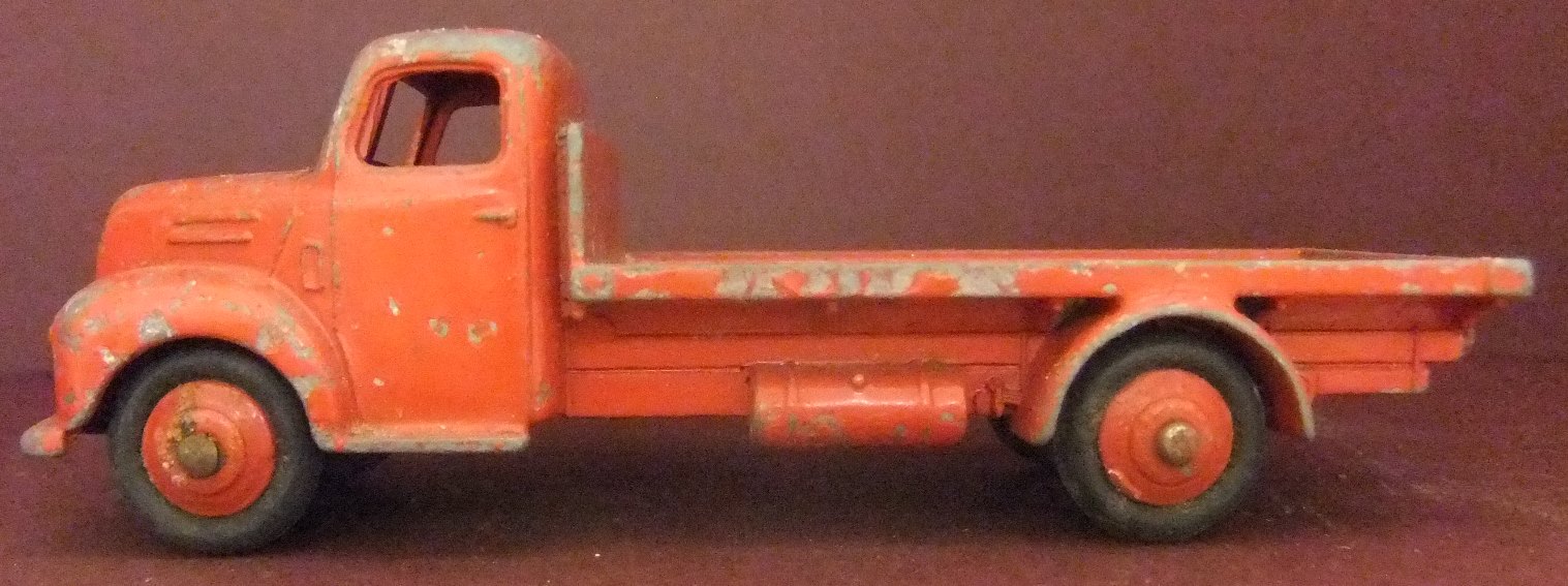 Dinky Toys 30R Fordson Flat-lorry