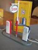 1:48 Dinky by Atlas Editions ESSO Petrol Pumps set