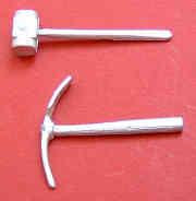 Mallet & pickaxe 1/35