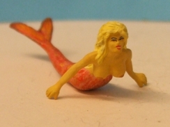 Omen - Mermaid in a swimming posture