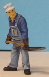 Omen - Fireman, holding shovel level 