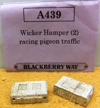 1:43 Blackberry Way Models = Wicker Hampers (Pigeon traffic A439) 