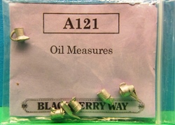 Blackberry Way A121 Oil Can Measures