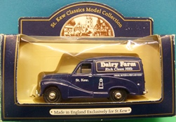 LLEDO VANGUARDS VA06493 Austin A40 Van - St. KEW Dairy