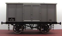 1:43 Minerva BR (WR) 10-ton Iron Mink Van