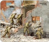 1:35 US Airborne troops D-Day 1944