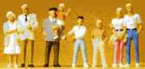 1:45 Figures Spectators x 8 (Young & Old)