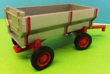 1:43 ERTL Flare Box Wagon 