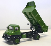 1959 Thames Trader 4-wheel tipper.